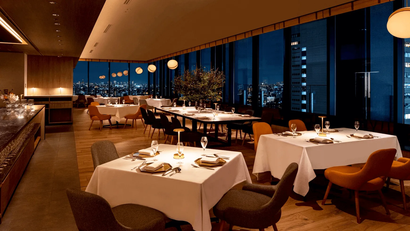 Restauant MOSS CROSS TOKYO