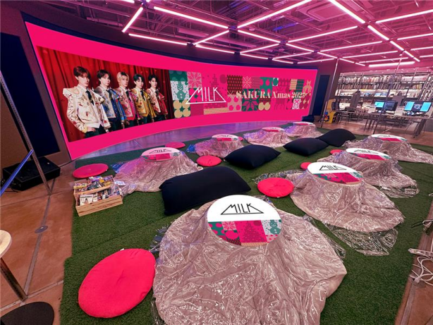 「こたつ de M!LK」 SAKURA Xmas2025にて、こたつでほっこりM!LKの時間を過ごせるイベント開催！ 
